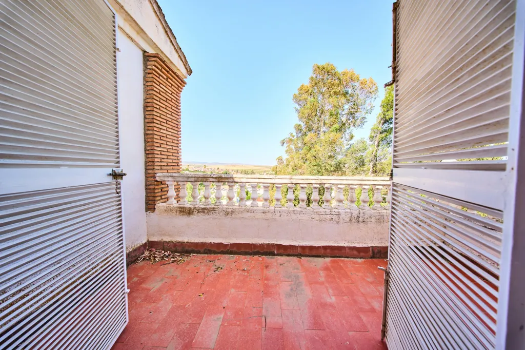 balcony