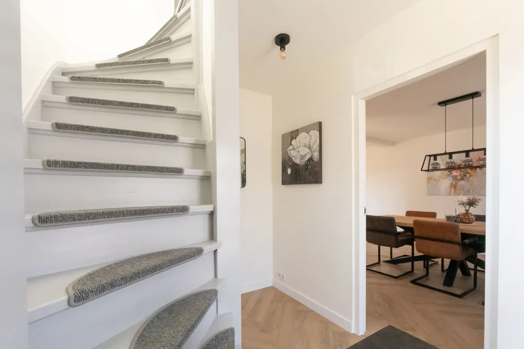 Pièces - Maison 8 pièces à Grevenbicht