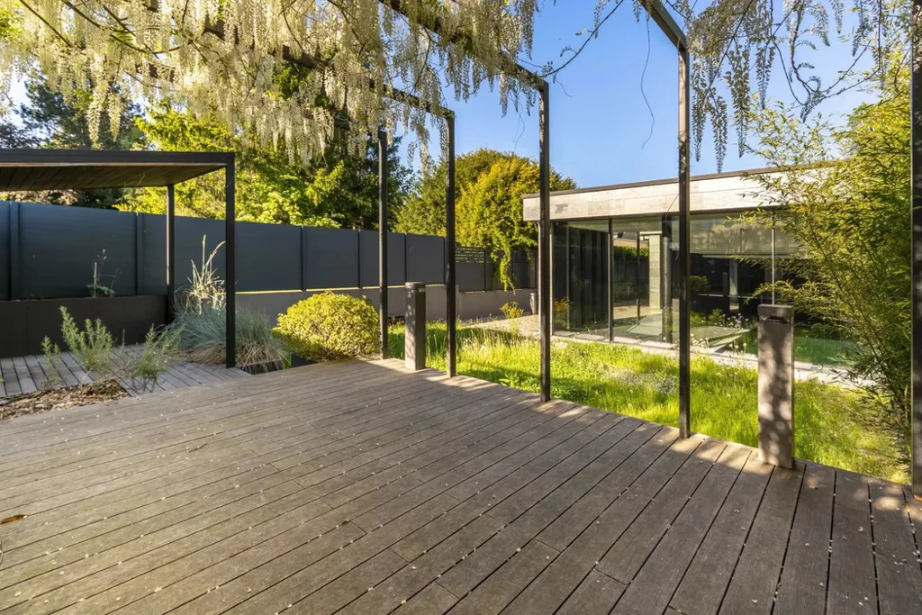 Terrasse - Villa Luxueuse avec Piscine à Bereldange