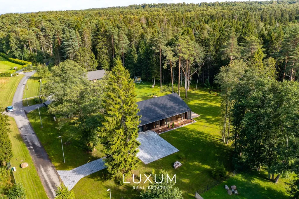 Vue aérienne - Maison 5 pièces à Harku vald