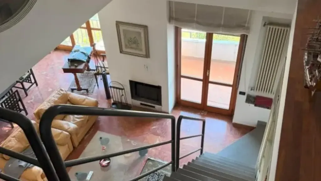 Séjour - Duplex Apartment with Balcony and Terrace in Rende