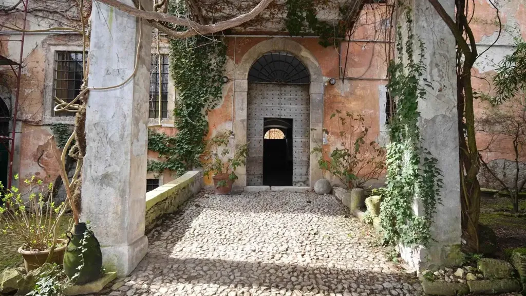 Giardino - Historic Apartment with Panoramic Terrace in Tagliacozzo