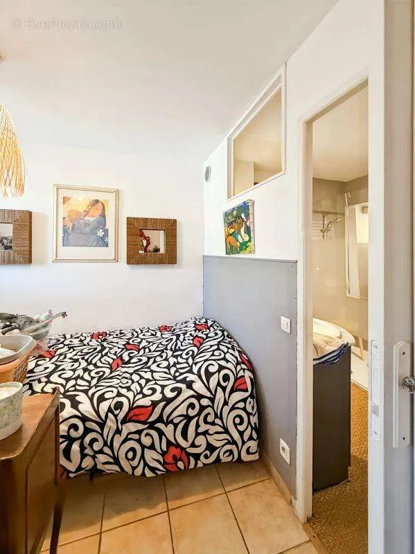 Chambres - Maison Mitoyenne avec Jardin à Montpellier