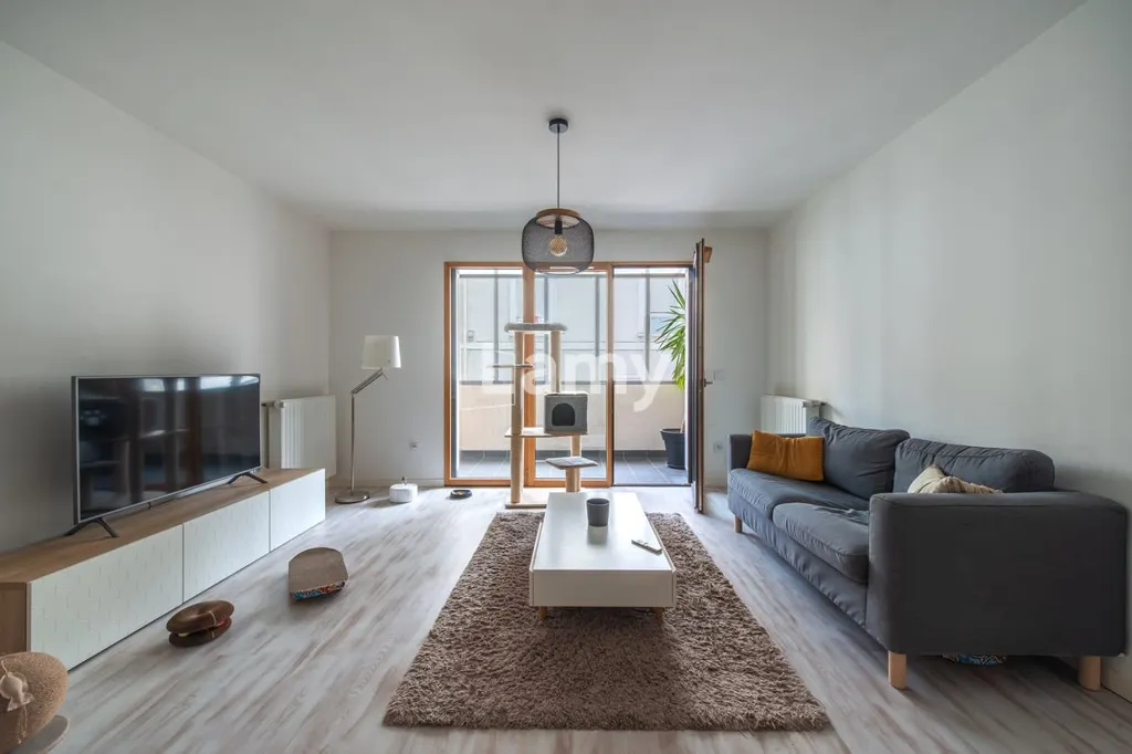 Elutuba - Apartment with Balcony in Hyper-centre