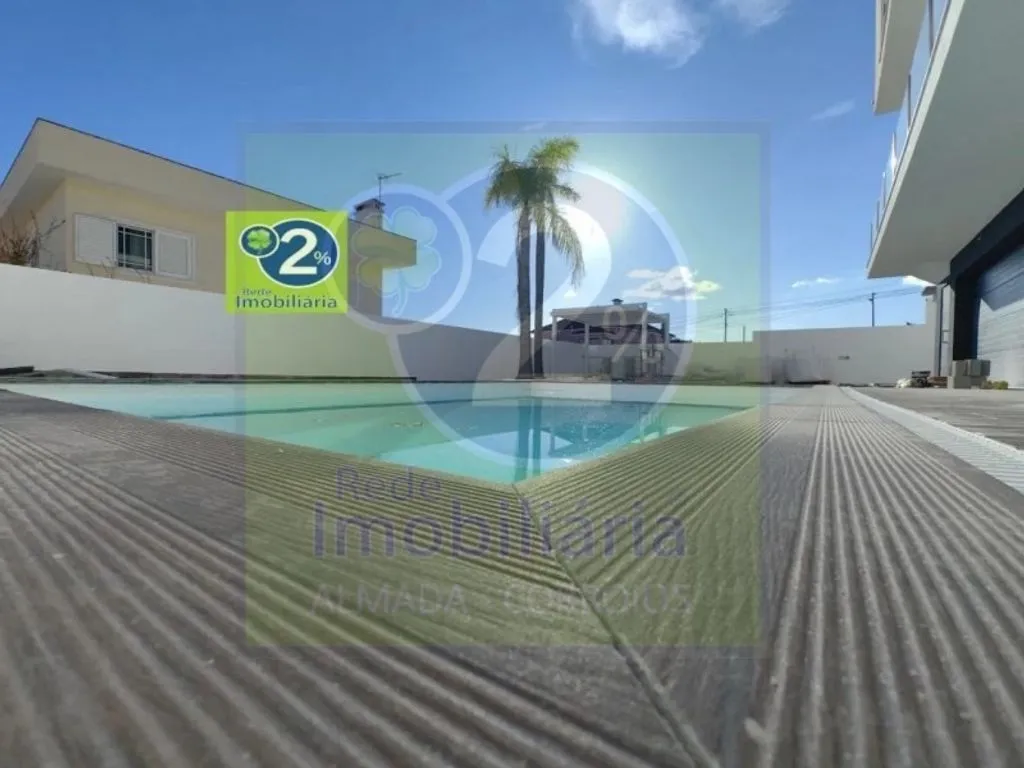 Bassein - Luxury House with Pool in Charneca de Caparica