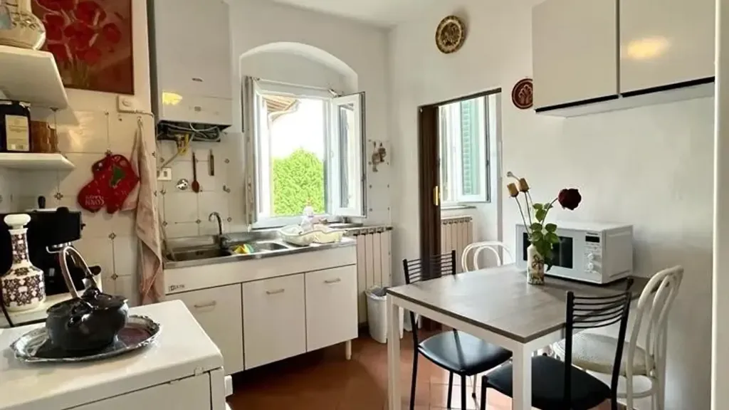 Cuisine - Characterful Flat with Views in Florence