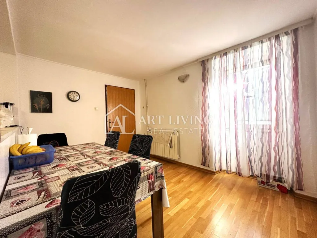 Salle à manger - Apartment with Terrace in Brtonigla