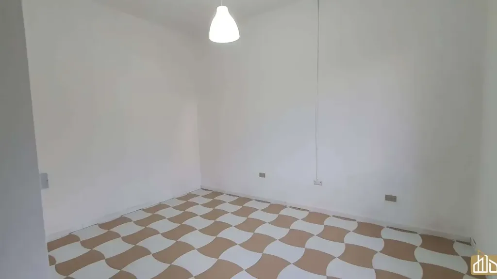 Rooms - Four-Room Apartment in Ancona
