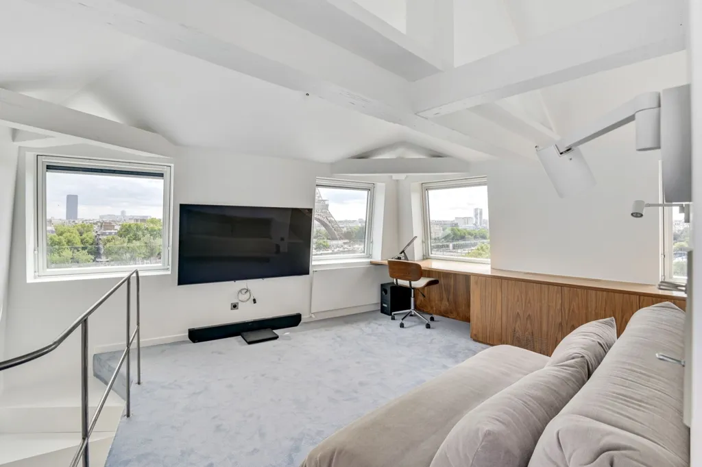 Séjour - Appartement de Luxe avec Vue Tour Eiffel à Paris 16