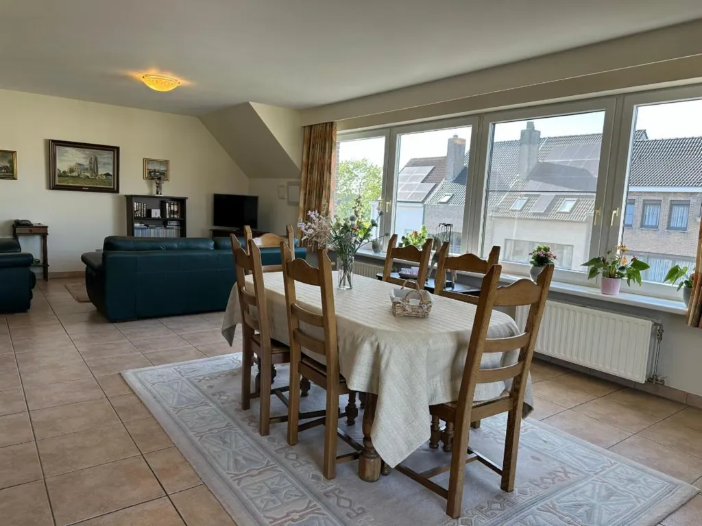 Sala da pranzo - Ready-to-Move Energy-Efficient Home