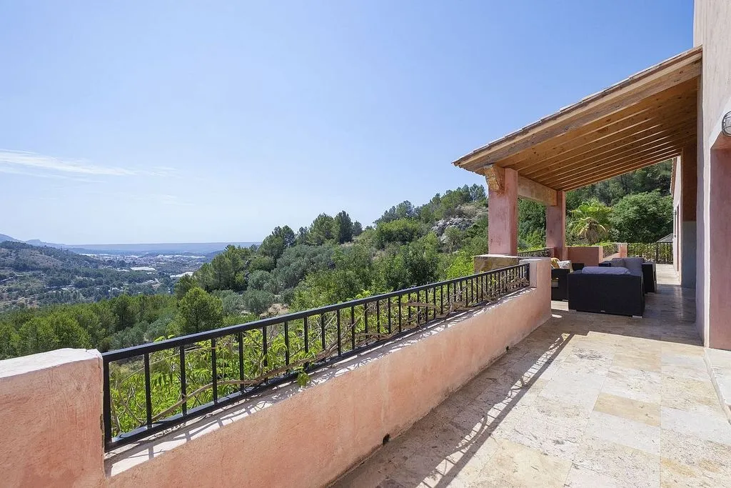 Terrasse - Villa with Pool and Terrace in Callosa d'En Sarrià