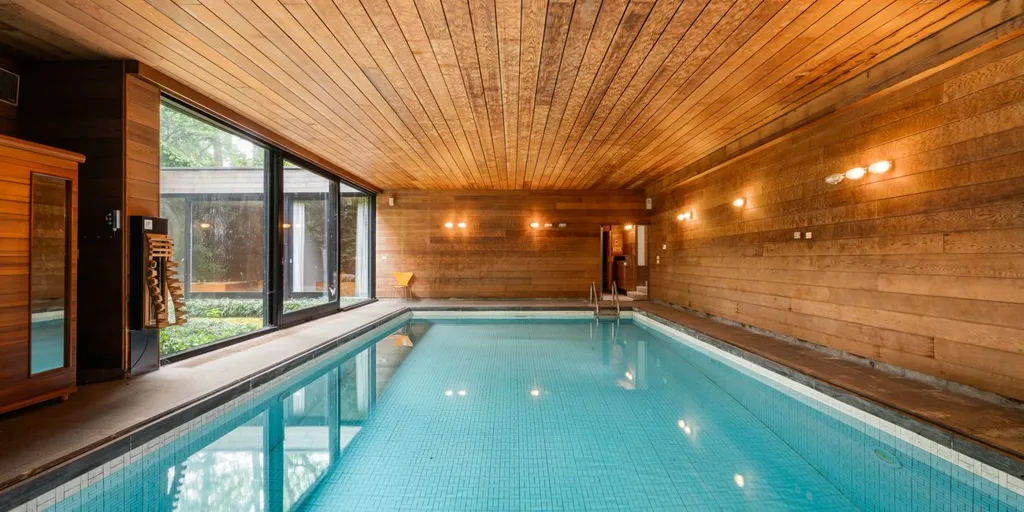 Piscine - Villa Architecturale avec Vue sur le Paysage à Meulebeke