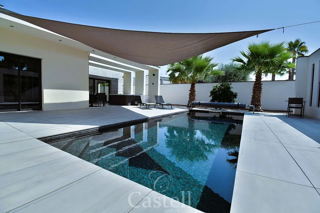 Piscine - Villa Contemporaine avec Piscine au Grau d'Agde