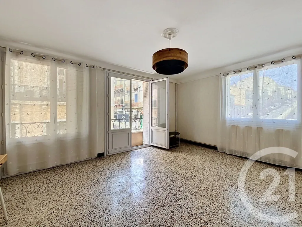 Stanze - 3-Bed Apartment with Balcony in Sète