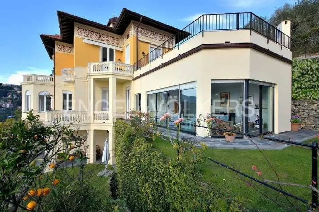 Välivaade - Luxury Flat with Sea View in Rapallo