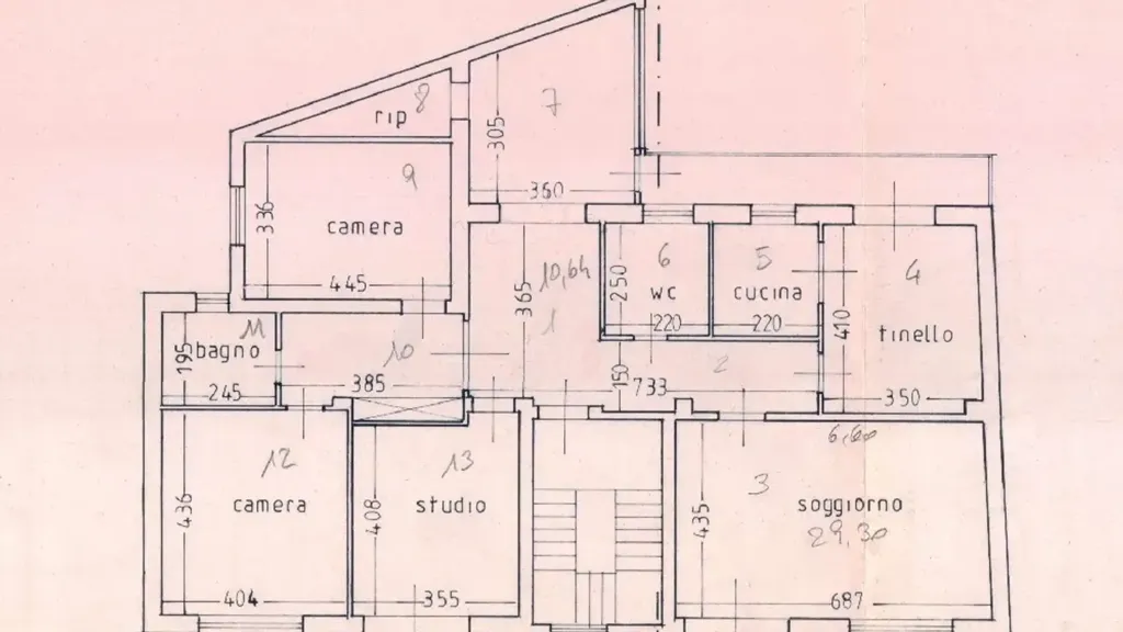 Plan - Spacious Apartment with Balconies near Pisa