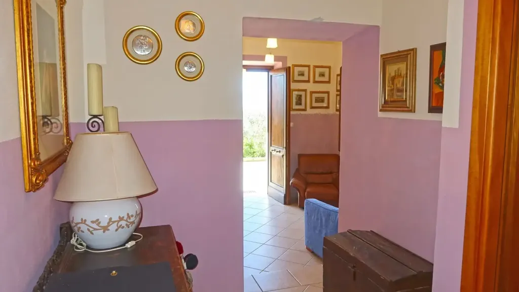 hallway_entrance