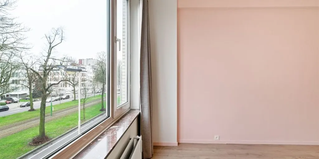 other_room