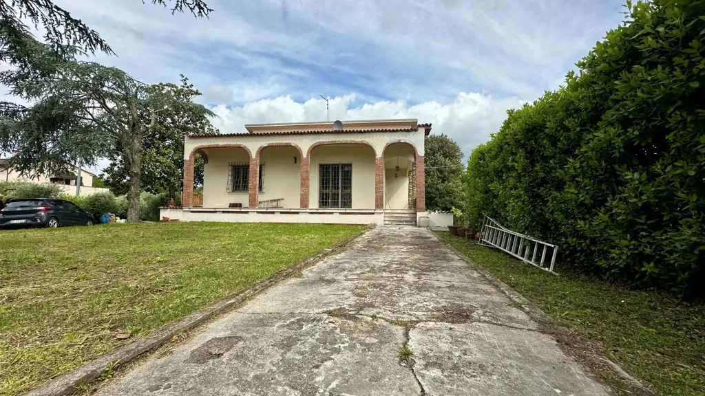 Välivaade - Villa with Garden in Capannori