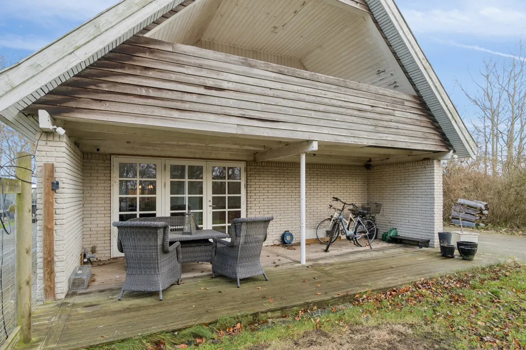 Terrass - Villa with Garden in Odsherred