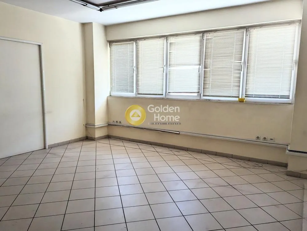 Rooms - Corner Office Building with Terrace in Plaka Square