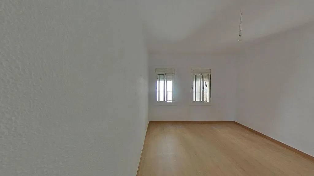 Toad - 3-Bedroom Apartment in Mollet del Vallès