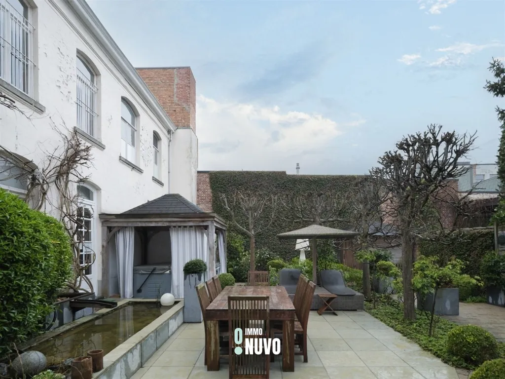 Terrass - Master House with Commercial Space in Aalst