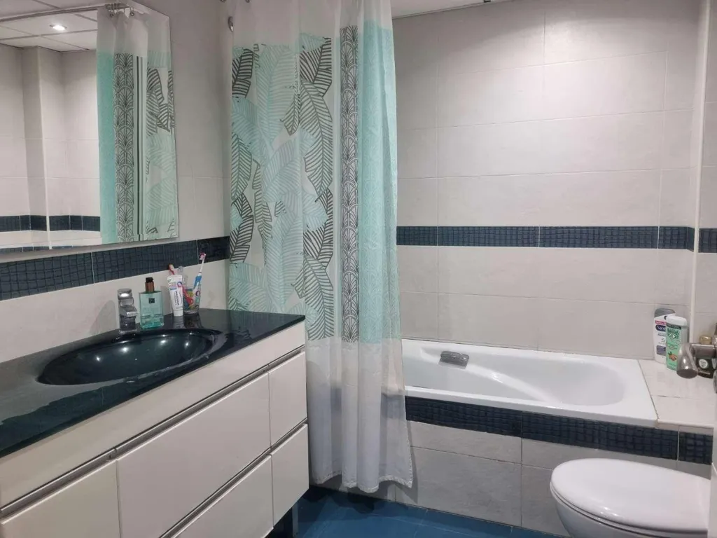 Salles de bain - Ground Floor Flat with Terrace in Benalmádena