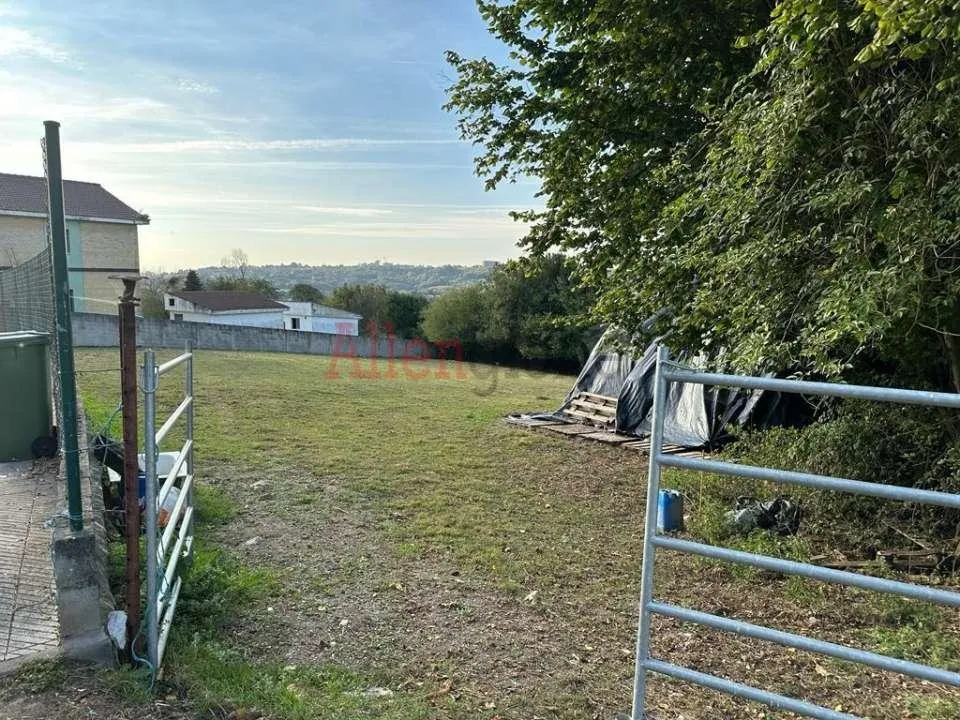 Giardino - Buildable Plot with Rural Views in Oviedo