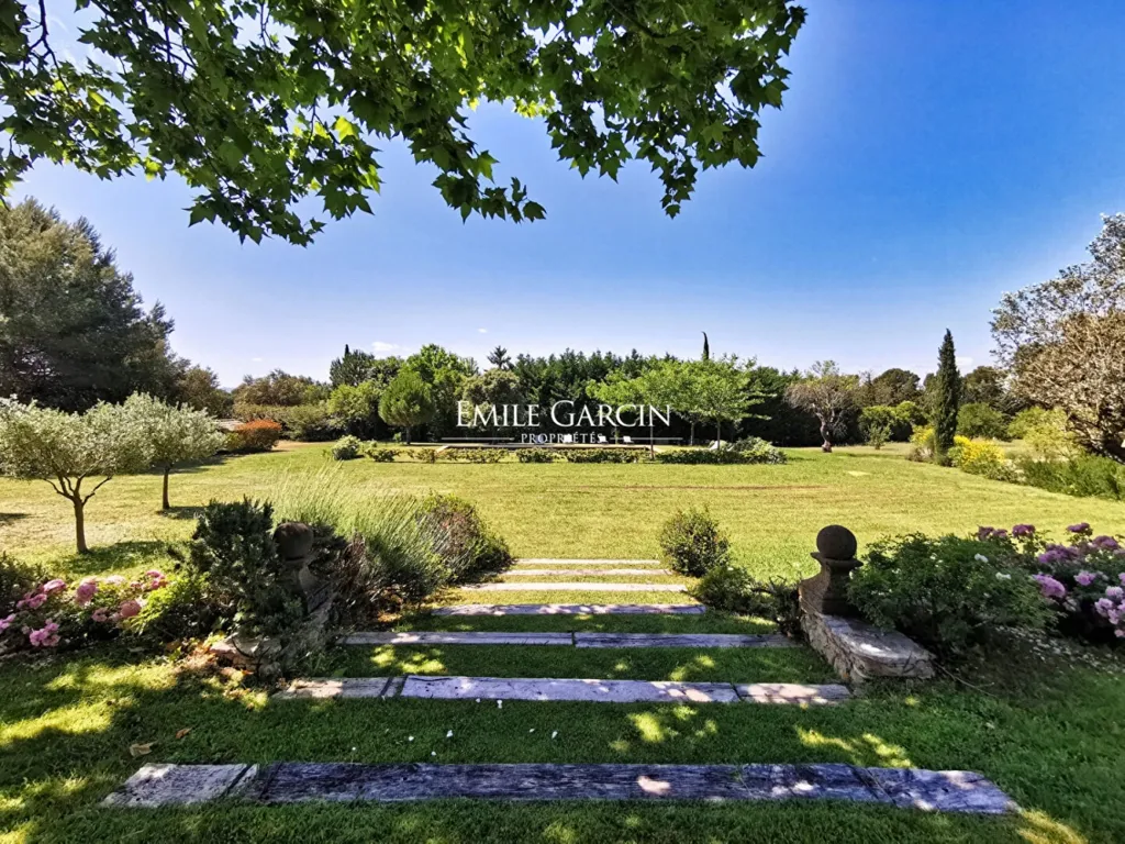 Aed - Provençal Bastide with Pool near Aix-en-Provence