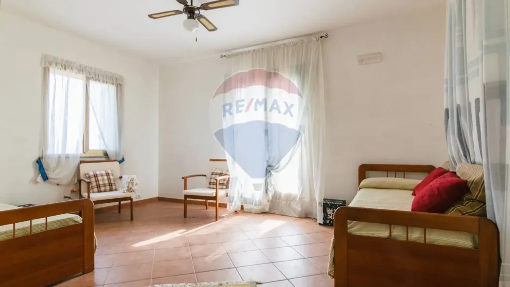 Chambres - Bifamiliar Villa with Garden in Caltanissetta