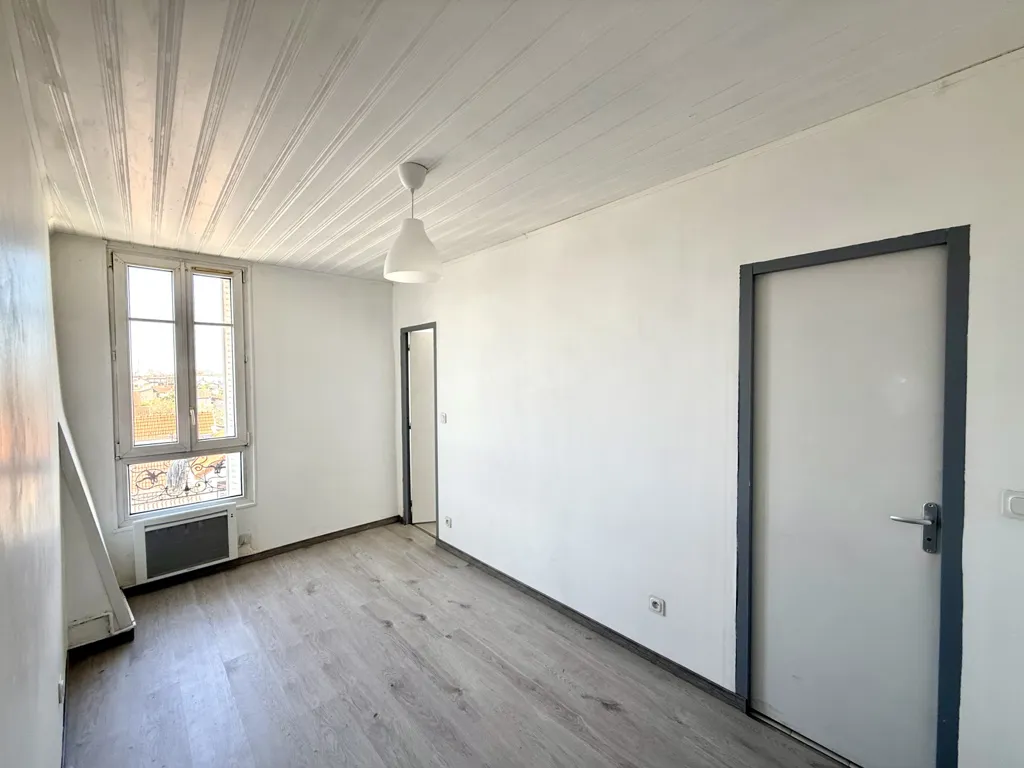 Pièces - Appartement F3 Refait à Neuf à Drancy