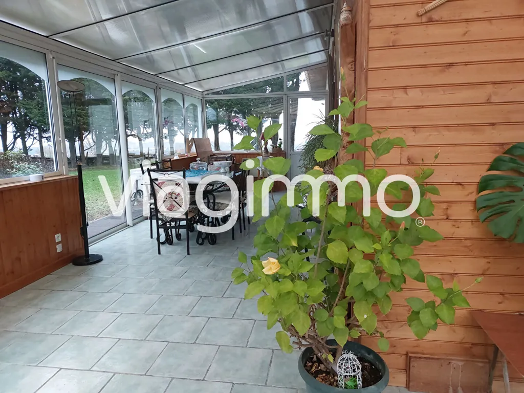 Terrazza - Six-Bedroom House with Garden in Chillac