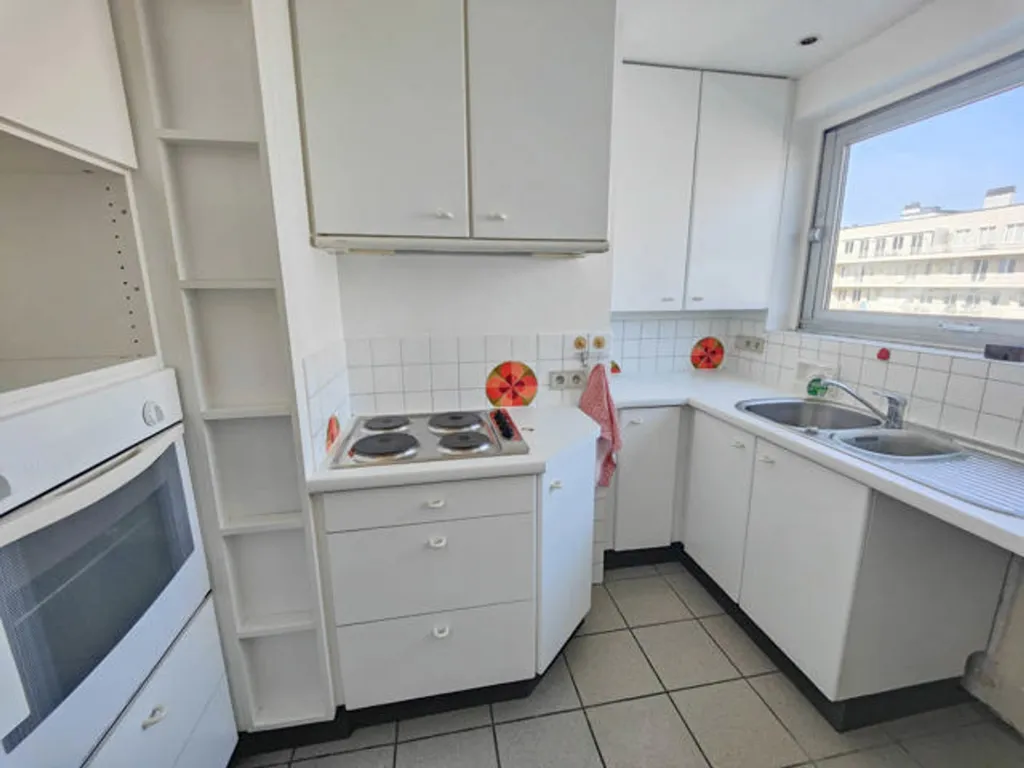Cuisine - Appartement avec Terrasse ensoleillée à Montgomery