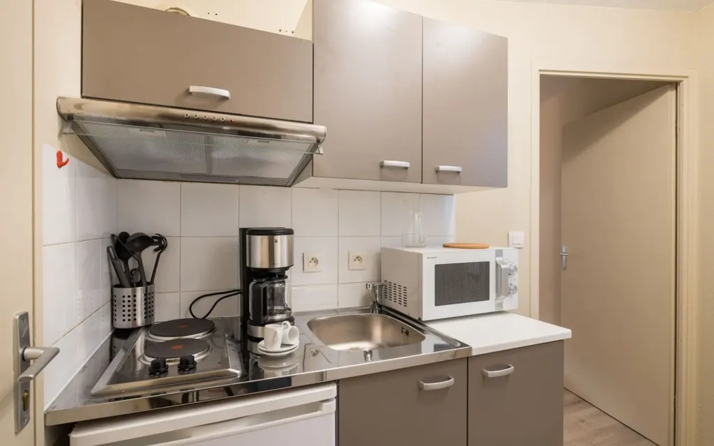 Köök - Studio with Metro Access in Villeurbanne
