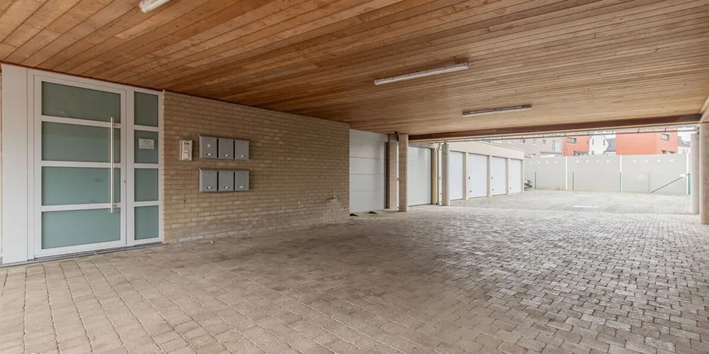 Garage - Modern Apartment with Terrace in Lebbeke