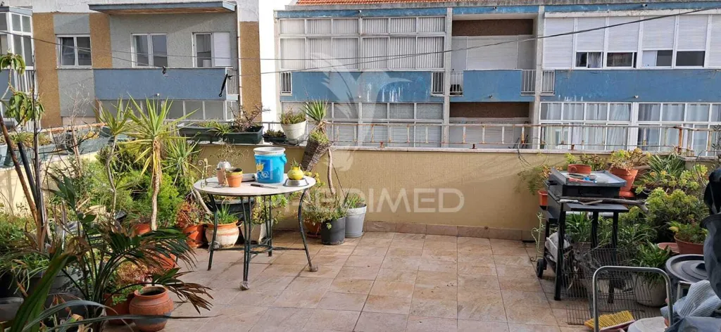Terrass - T3 Apartment with Large Terraces in Laranjeiro