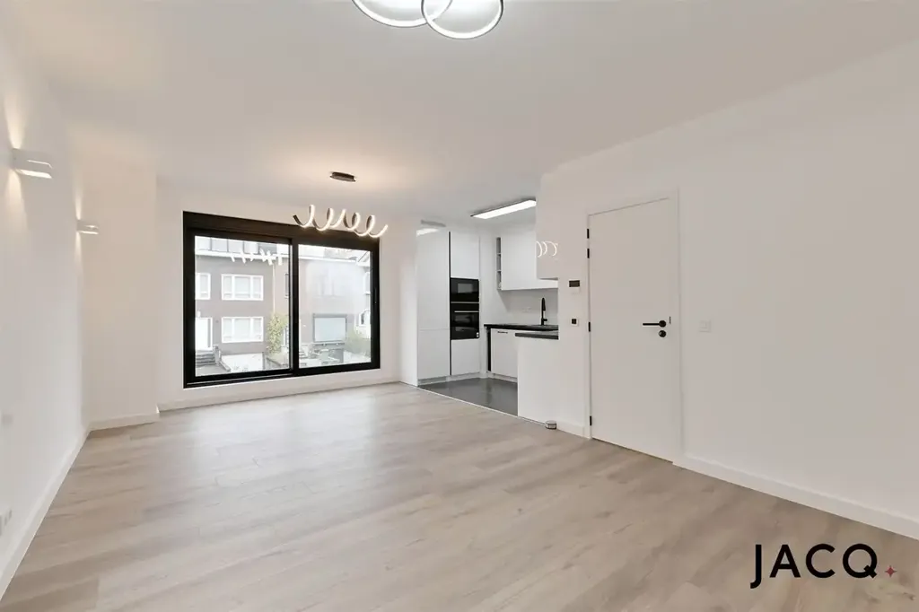 Elutuba - Luxury Renovated Apartment in Berchem