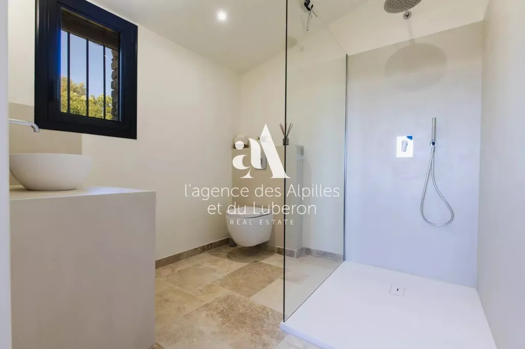 Bagni - Dry-Stone House with Pool in Gordes