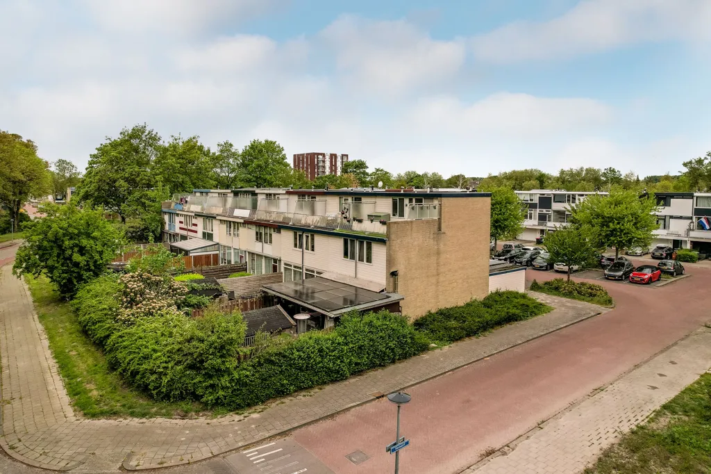 Vue aérienne - Modern Corner House with Solar Panels in Atolwijk
