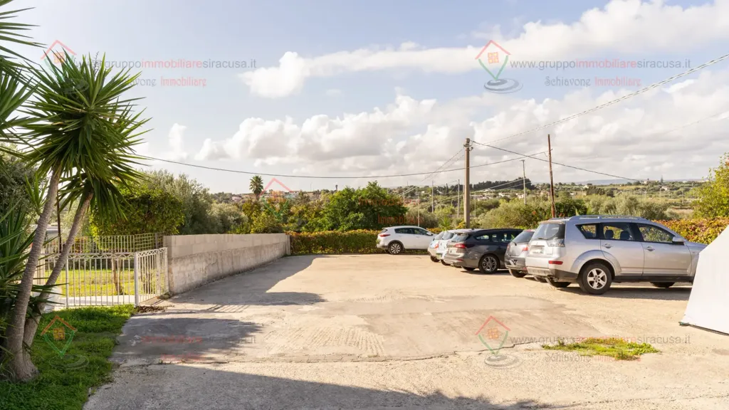 Välivaade - Bilocale with Private Parking in Siracusa