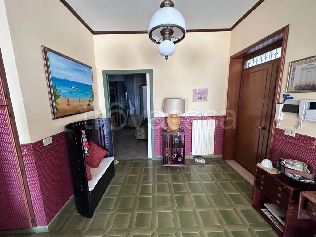 Entrée - Rearranged Apartment with Terrace in Modica