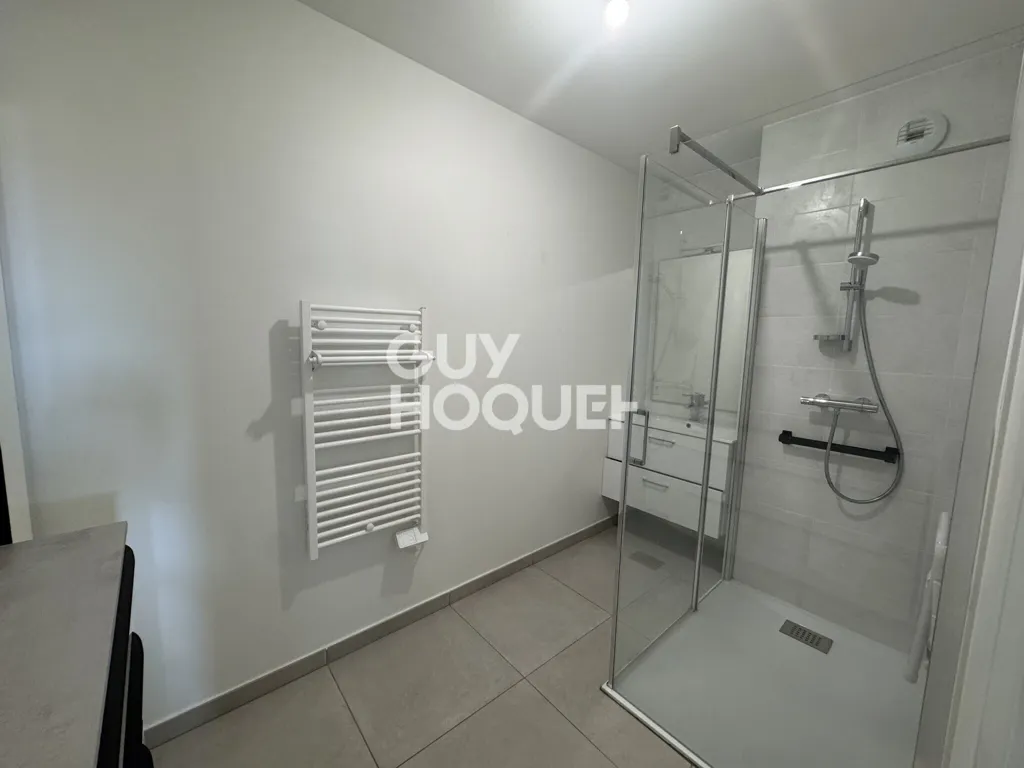 Bagni - Modern Flat with Terrace in Bourgoin-Jallieu