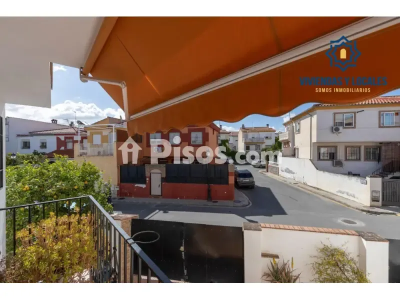 Rõdu - Twin-Storey House with Pool in Híjar