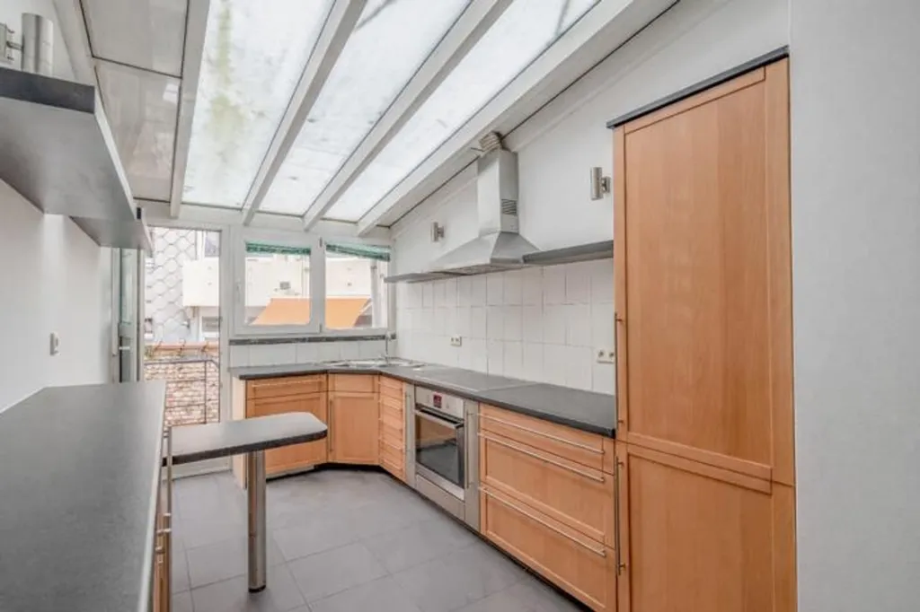 Köök - Duplex Apartment with Garden in Forest