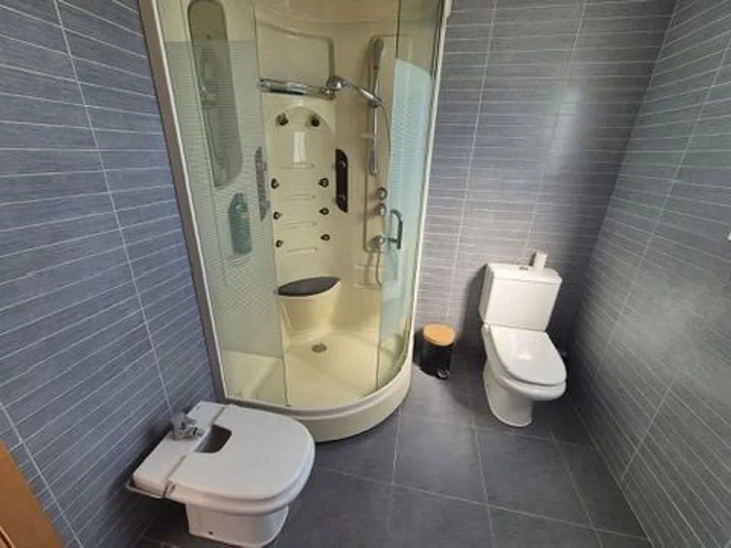 Bathrooms - Semi-Detached House with Pool in Oliva Nova
