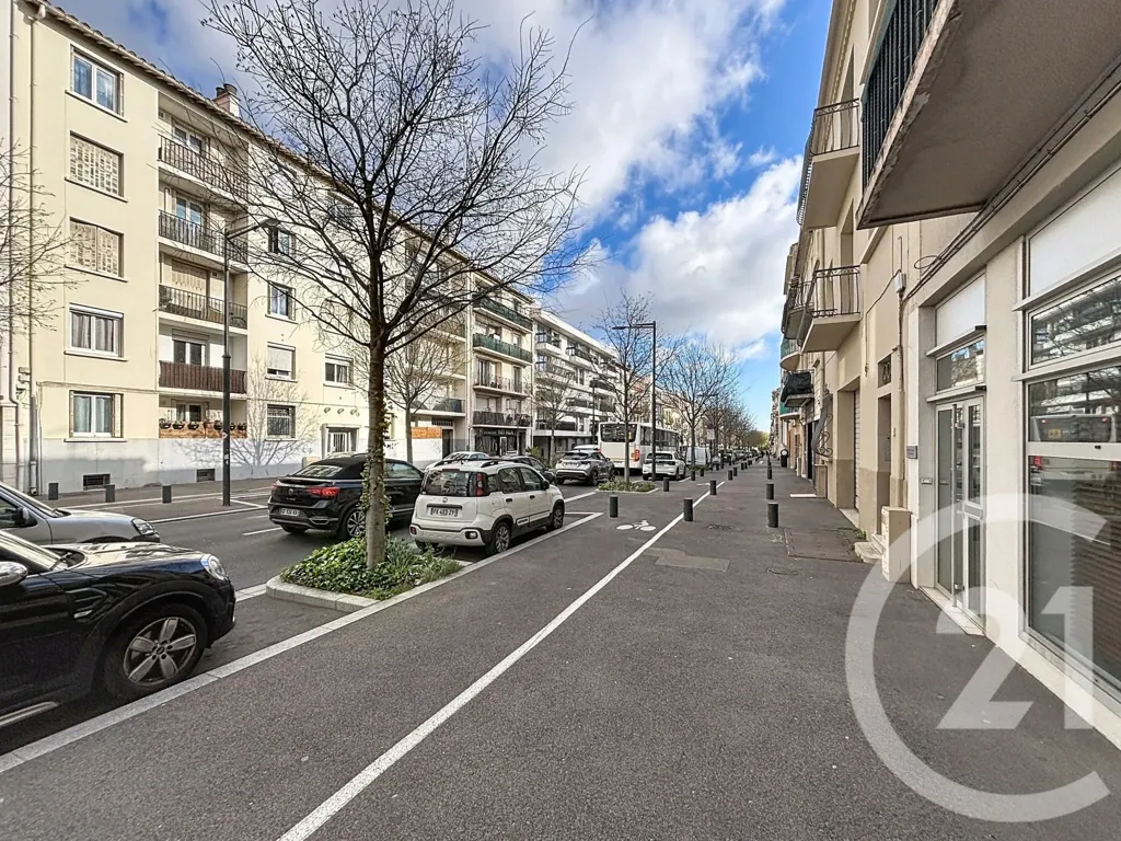 Exterior - 4-Bed Apartment with Balcony in Perpignan Centre