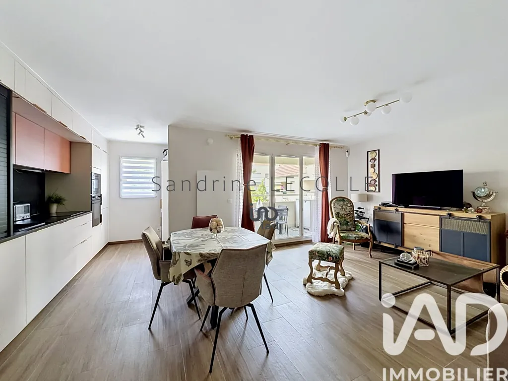 Cuisine - Appartement Rénové avec Terrasse à Chessy