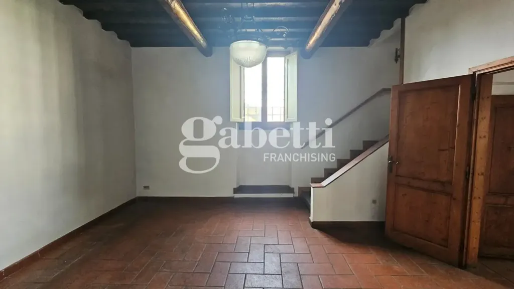 Stanze - Rustic-Style Apartment with Private Garden in Scandicci