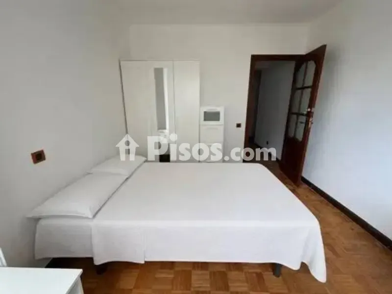 Magamistoad - Student Flat with Terrace in Portanova